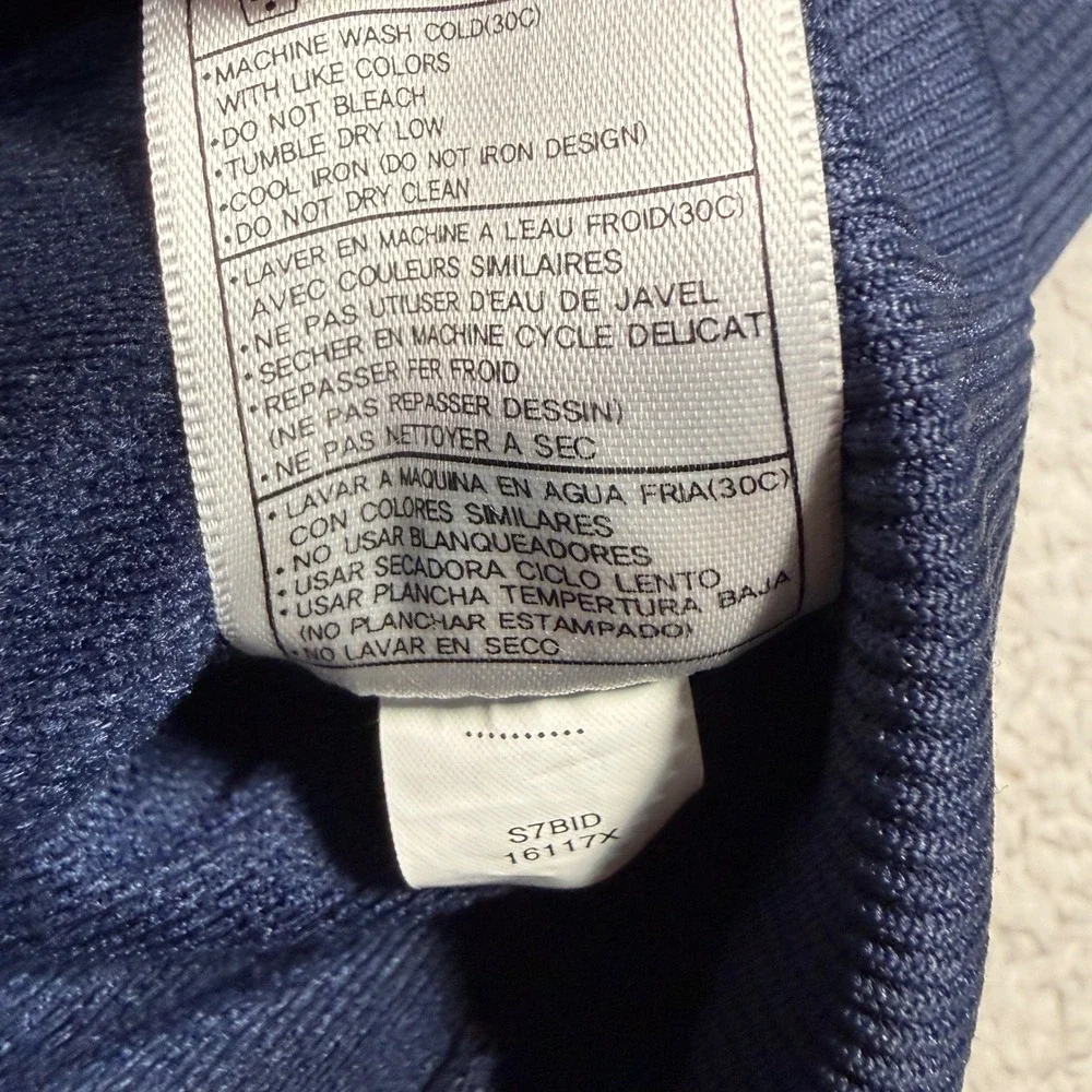 Nike navy one